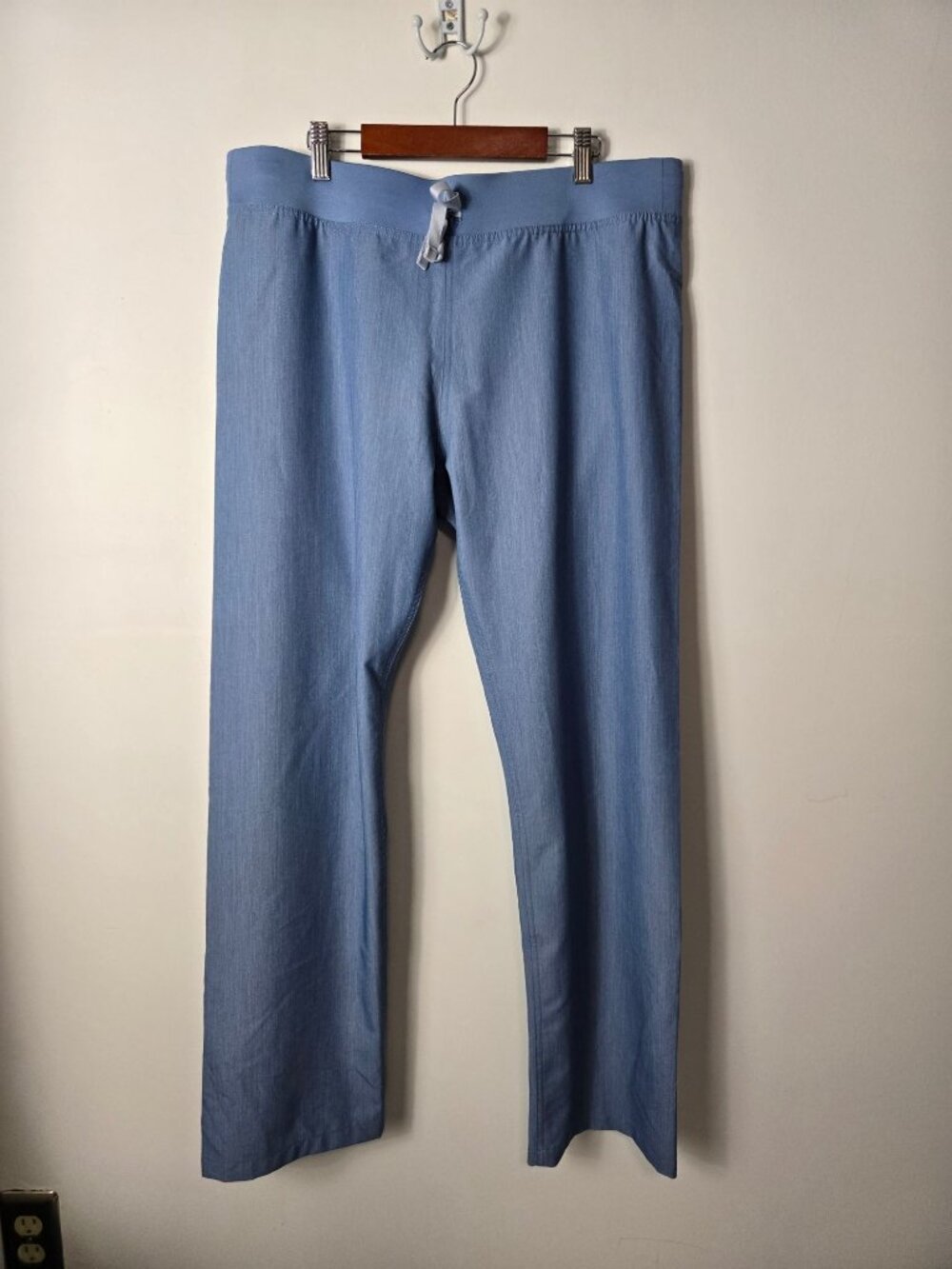 Figs Women's Size L Livingston High-Rise Straight-Leg Scrub Pant Heathered Denim